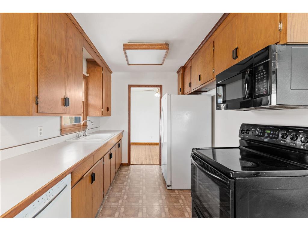 3701 Violet Avenue N Brooklyn Center MN 55429 7059579 image13