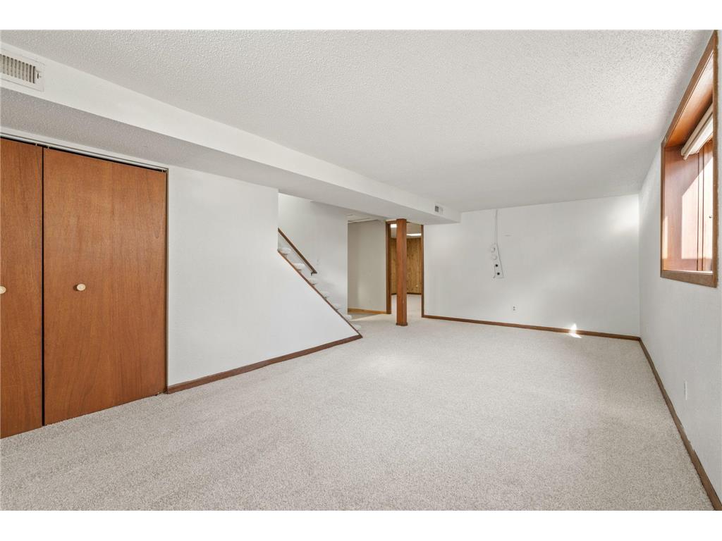 3701 Violet Avenue N Brooklyn Center MN 55429 7059579 image26