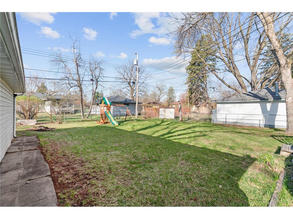 3701 Violet Avenue N Brooklyn Center MN 55429 7059579 image34