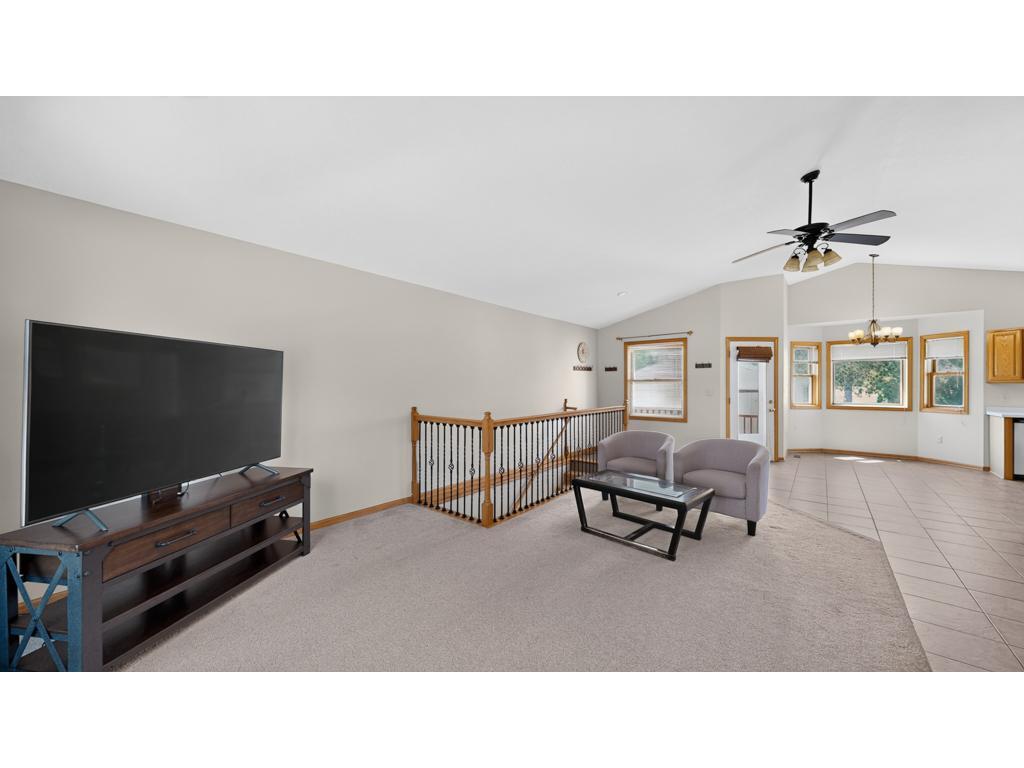 3704 Strathmore Lane SE Rochester MN 55904 7108549 image11