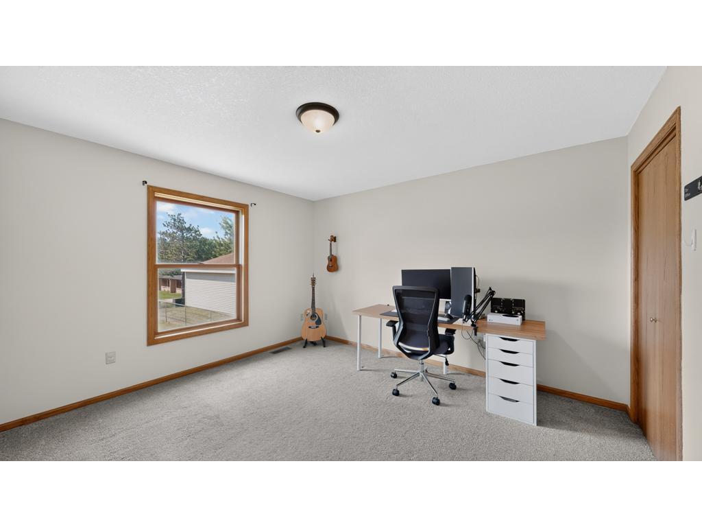3704 Strathmore Lane SE Rochester MN 55904 7108549 image21