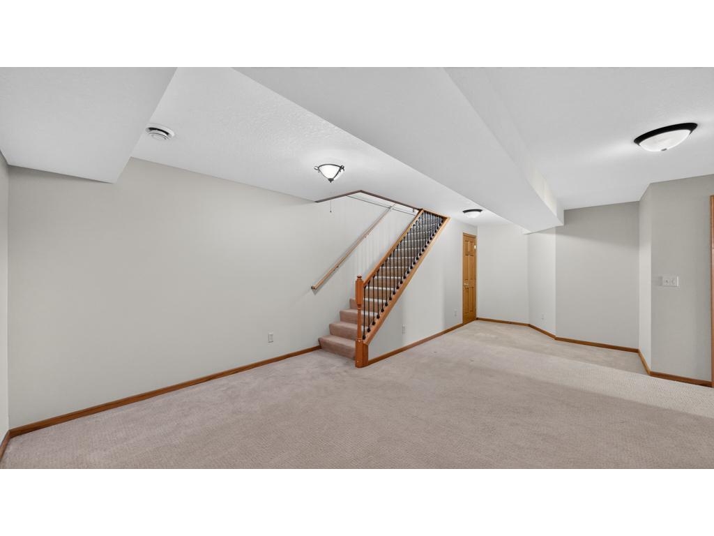 3704 Strathmore Lane SE Rochester MN 55904 7108549 image26