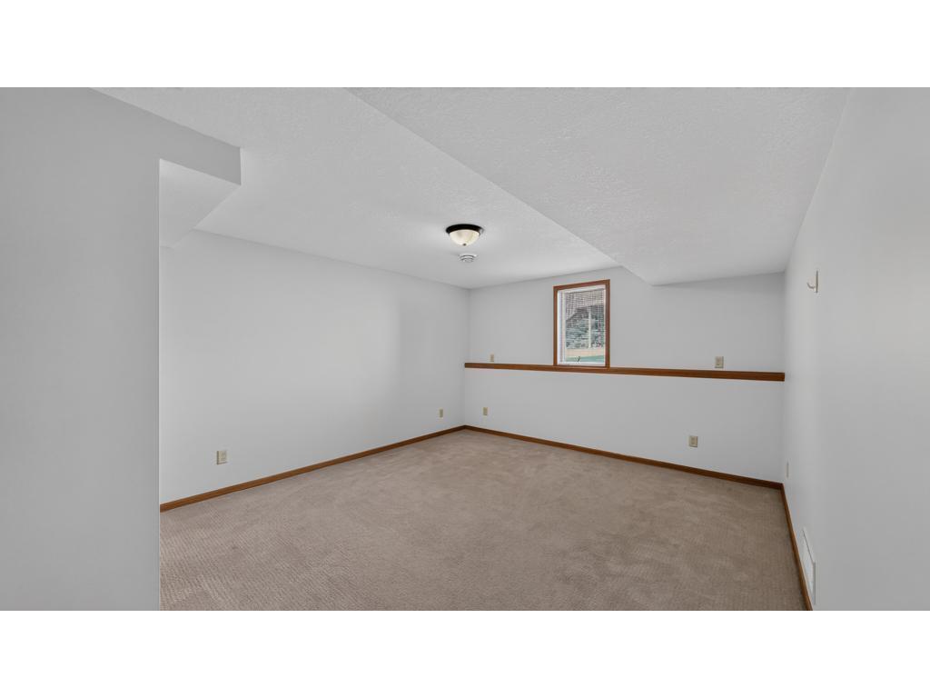 3704 Strathmore Lane SE Rochester MN 55904 7108549 image30