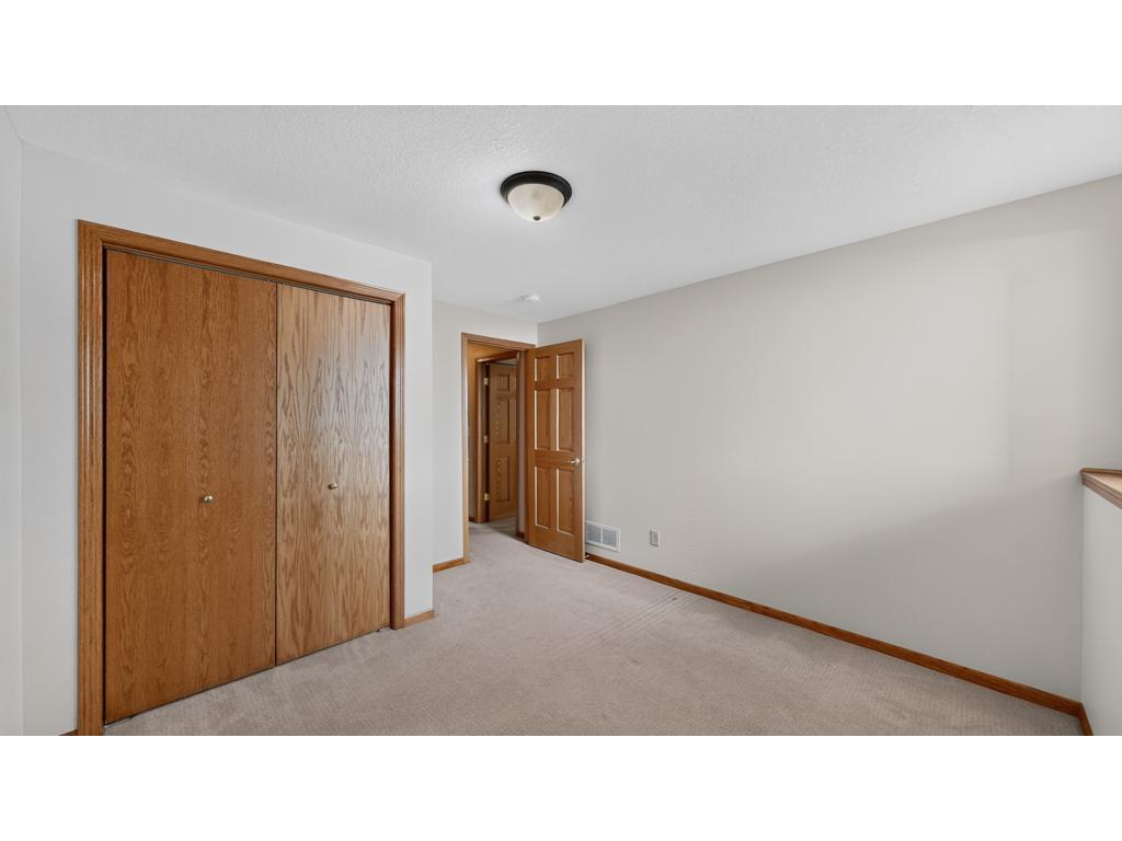 3704 Strathmore Lane SE Rochester MN 55904 7108549 image33