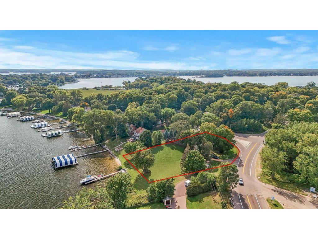 3705 North Shore Drive Orono MN 55391 - Lake Minnetonka 7047355 image1