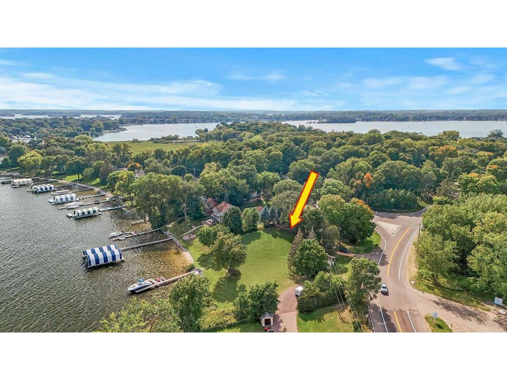 3705 North Shore Drive Orono MN 55391 - Lake Minnetonka 7047355 image2