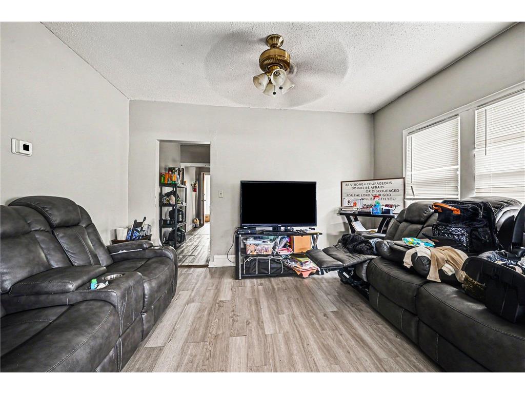 3706 Penn Avenue N Minneapolis MN 55412 7060902 image15