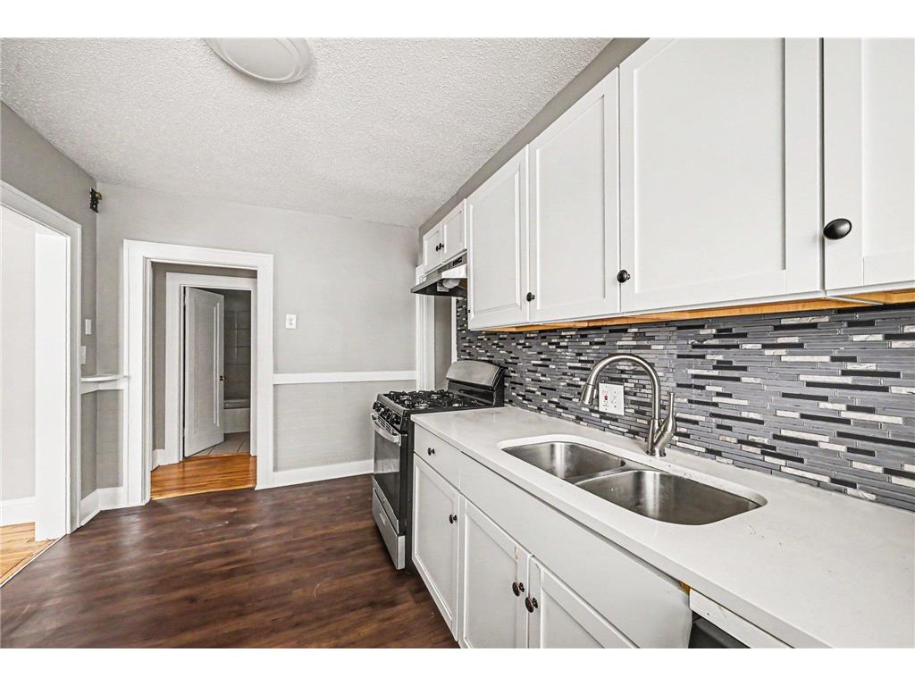 3706 Penn Avenue N Minneapolis MN 55412 7060902 image2
