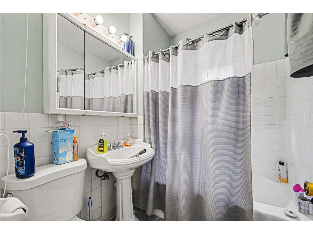 3706 Penn Avenue N Minneapolis MN 55412 7060902 image23