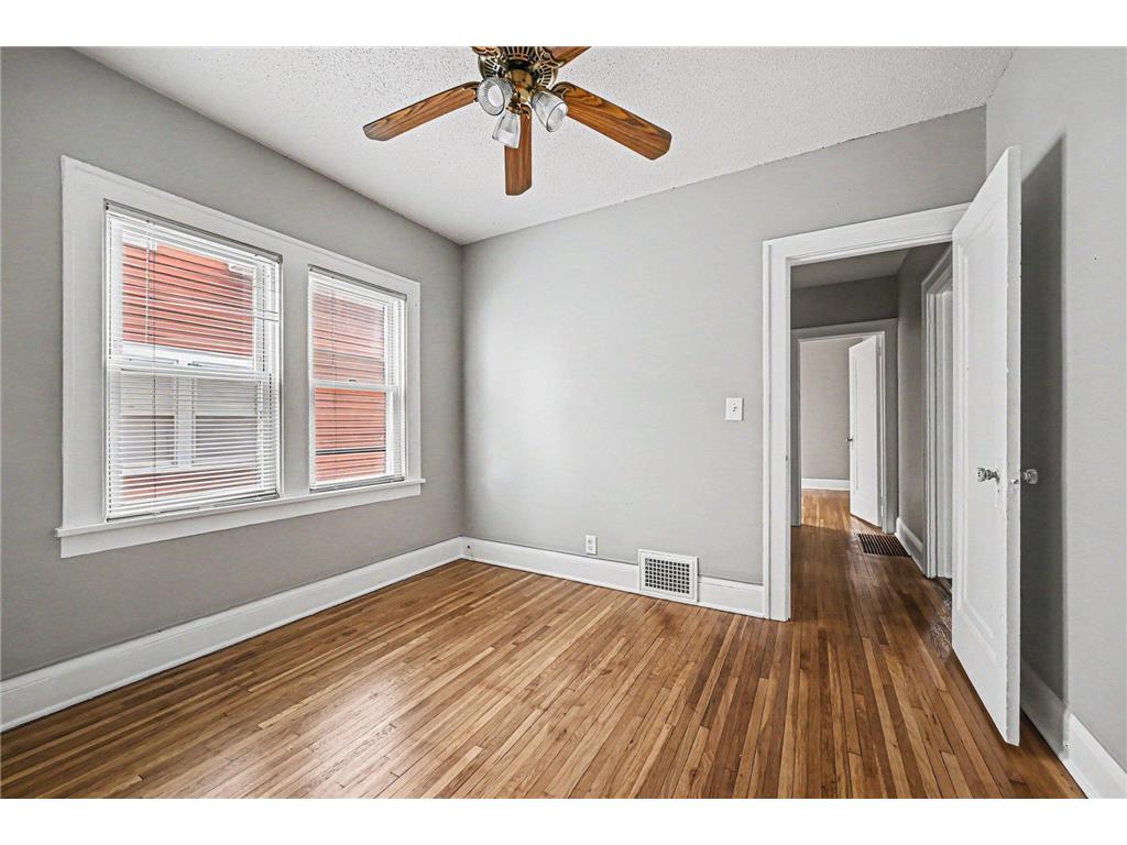 3706 Penn Avenue N Minneapolis MN 55412 7060902 image8