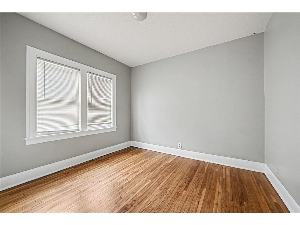 3706 Penn Avenue N Minneapolis MN 55412 7060902 image9
