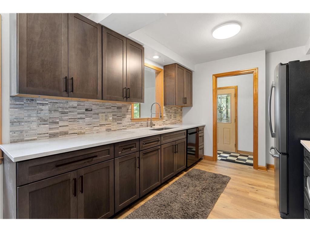 3707 42nd Avenue N Robbinsdale MN 55422 7084910 image10