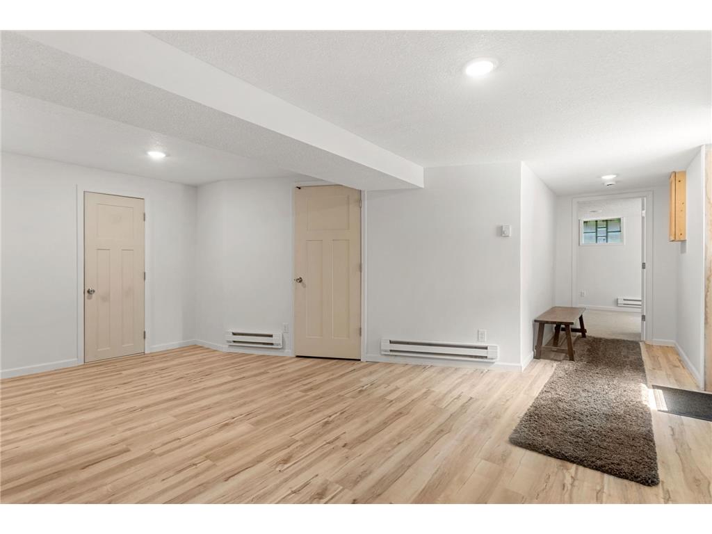 3707 42nd Avenue N Robbinsdale MN 55422 7084910 image22
