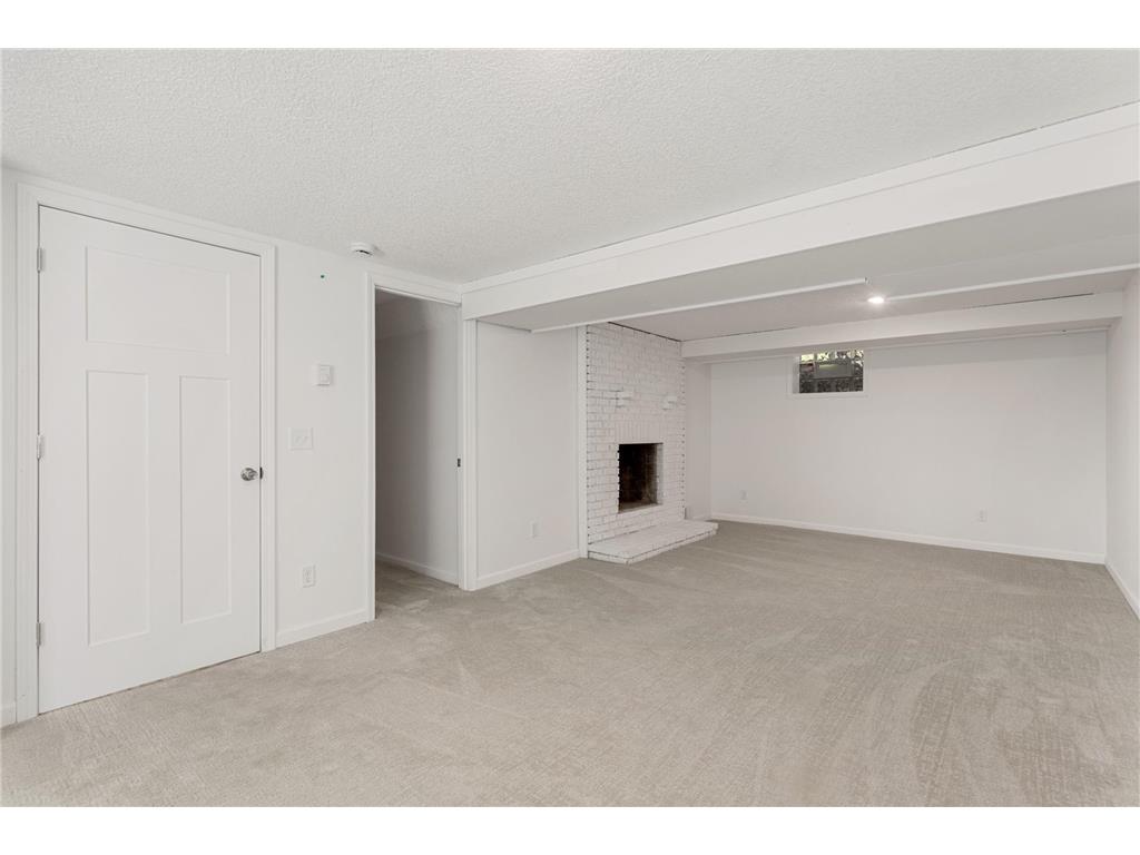 3707 42nd Avenue N Robbinsdale MN 55422 7084910 image24