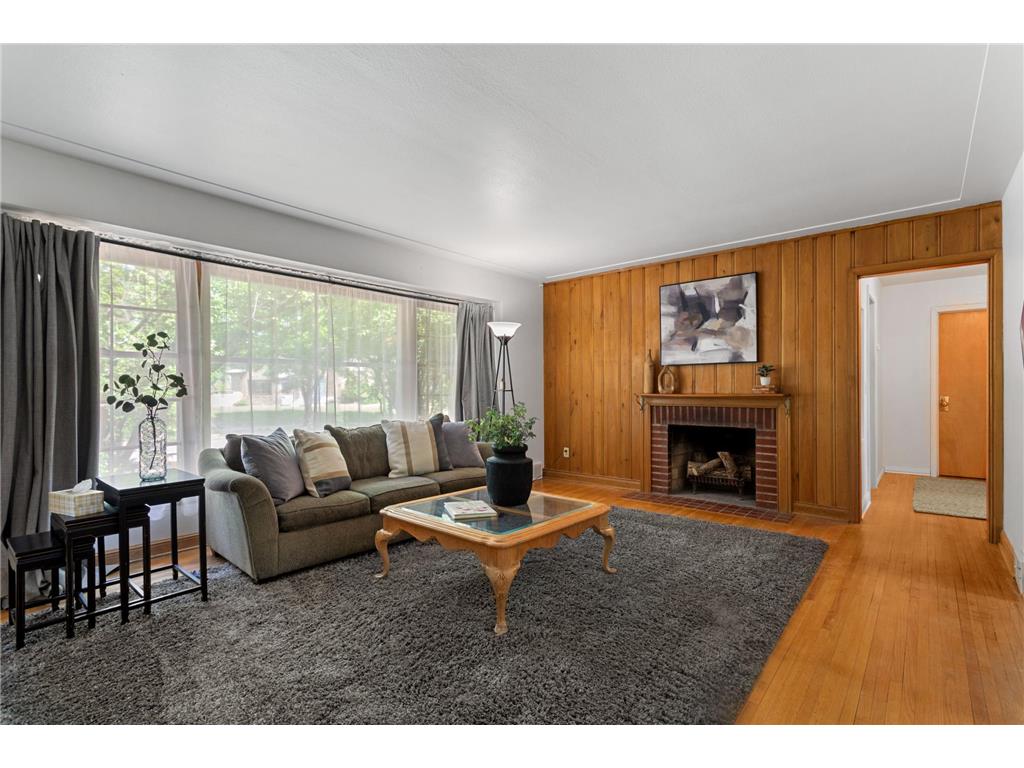 3707 42nd Avenue N Robbinsdale MN 55422 7084910 image5