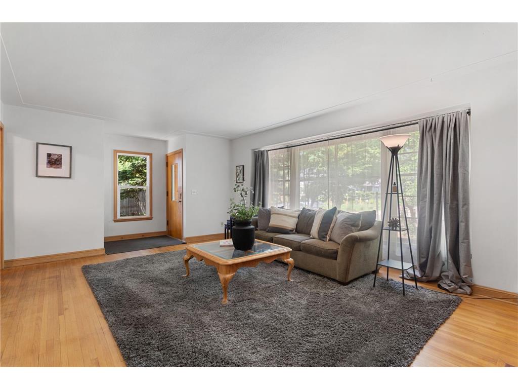 3707 42nd Avenue N Robbinsdale MN 55422 7084910 image6