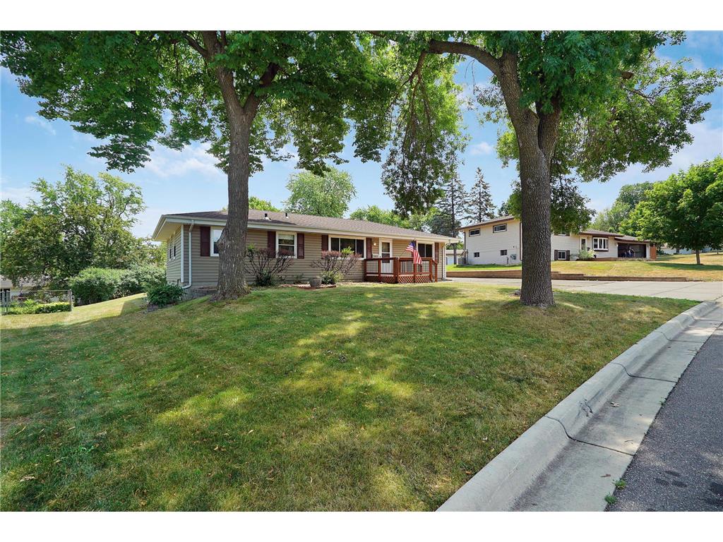 3708 Hillsboro Avenue N New Hope MN 55427 6399165 image1