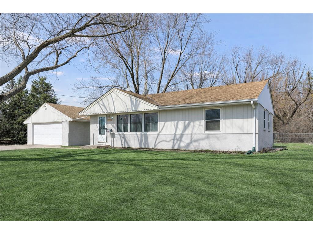 3708 W Old Shakopee Road Bloomington MN 55431 7043303 image2