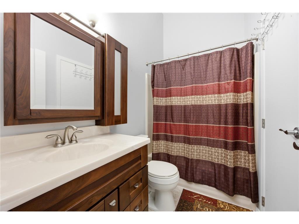 3709 10th Street N #D Fargo ND 58102 7105712 image16