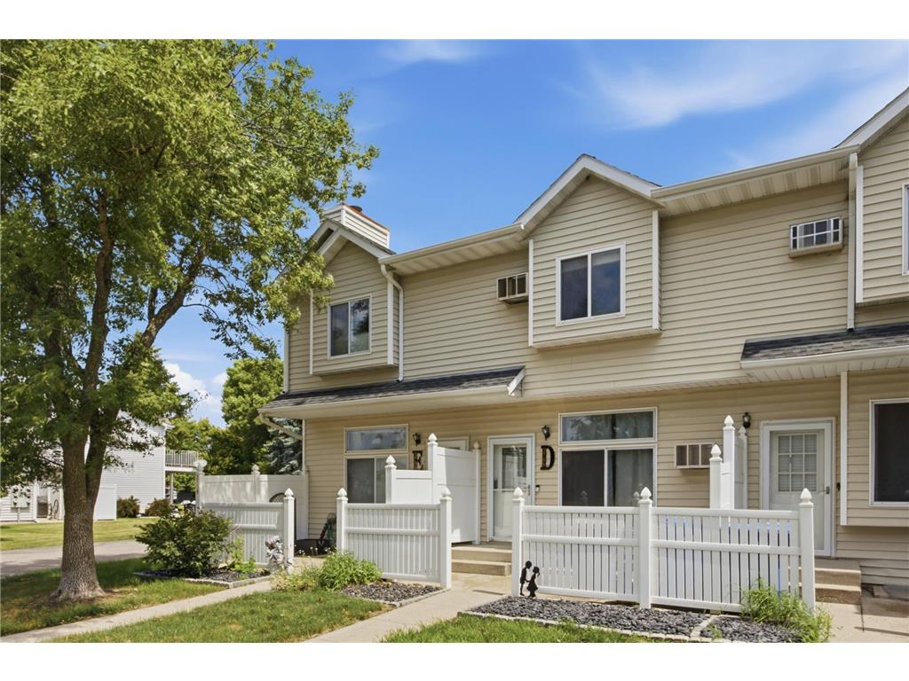 3709 10th Street N #D Fargo ND 58102 7105712 image2