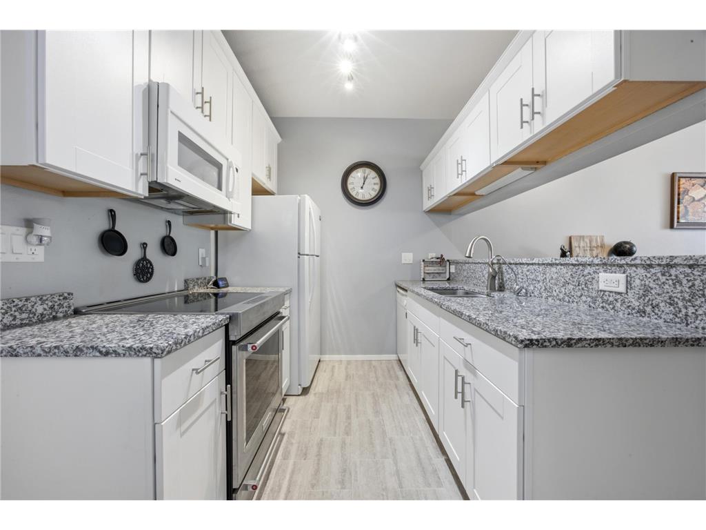 3709 10th Street N #D Fargo ND 58102 7105712 image9