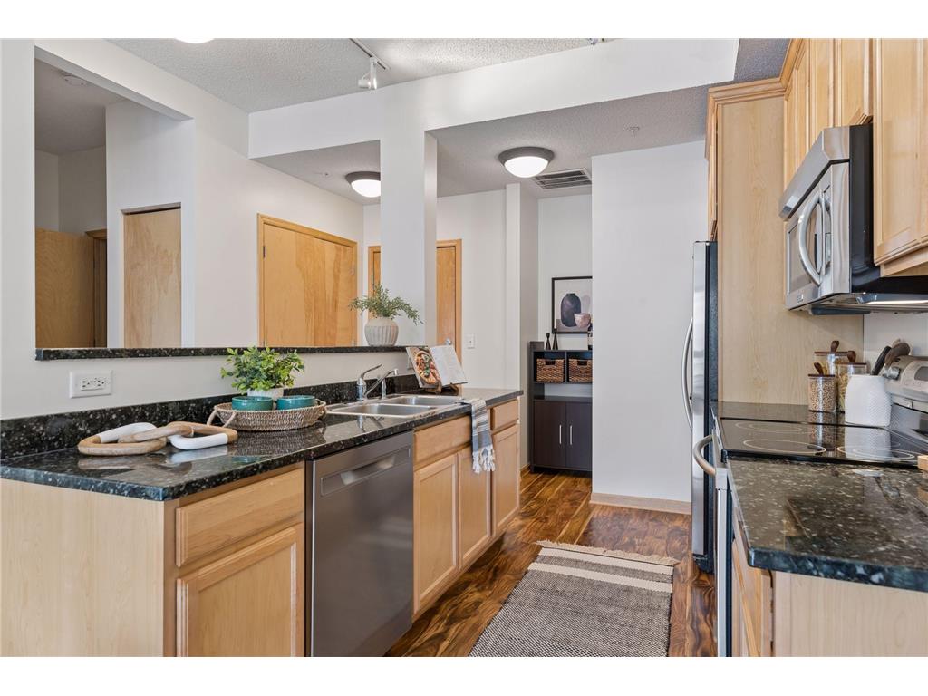 3709 Grand Way #128 Saint Louis Park MN 55416 7055076 image15