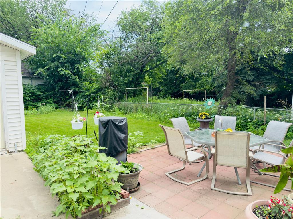 371 Sherburne Avenue Saint Paul MN 55103 6812240 image21