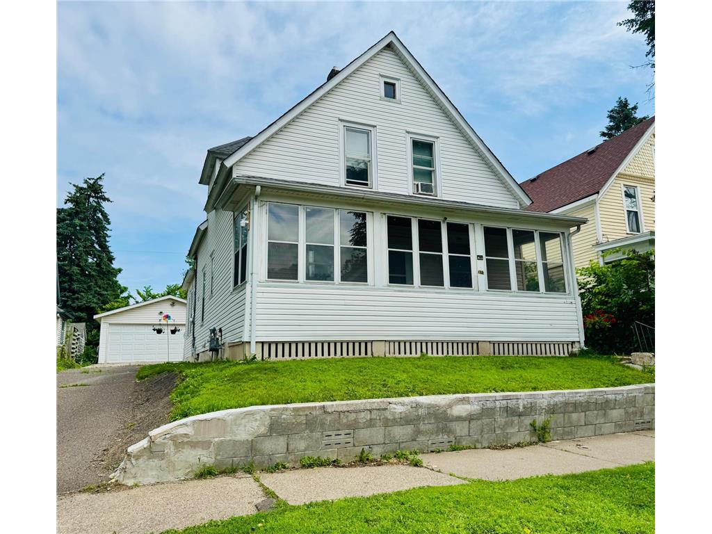 371 Sherburne Avenue Saint Paul MN 55103 7006408 image1
