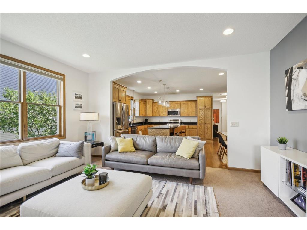 371 Sophia Avenue E Maplewood MN 55117 6585437 image1