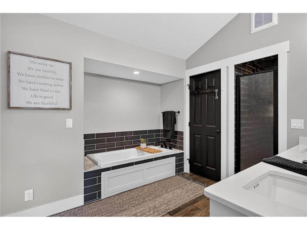 3710 Crestwood Drive NE Alexandria Twp MN 56308 - Le Homme Dieu 7097376 image35