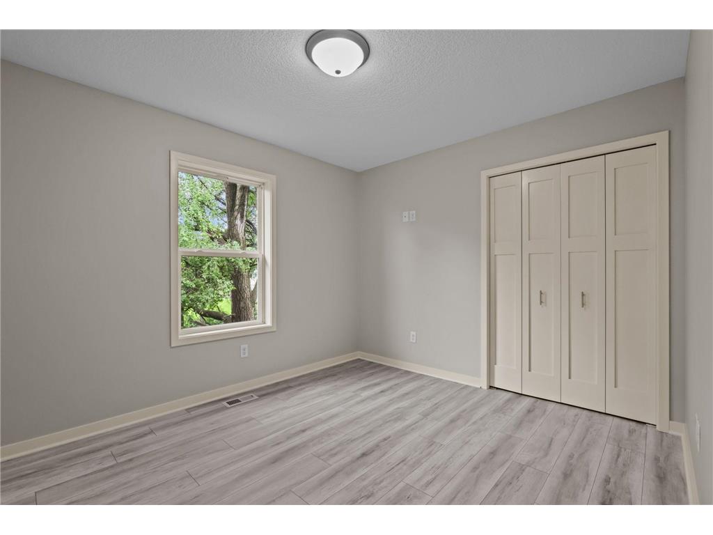 3710 Pierce Street NE Columbia Heights MN 55421 7106941 image17