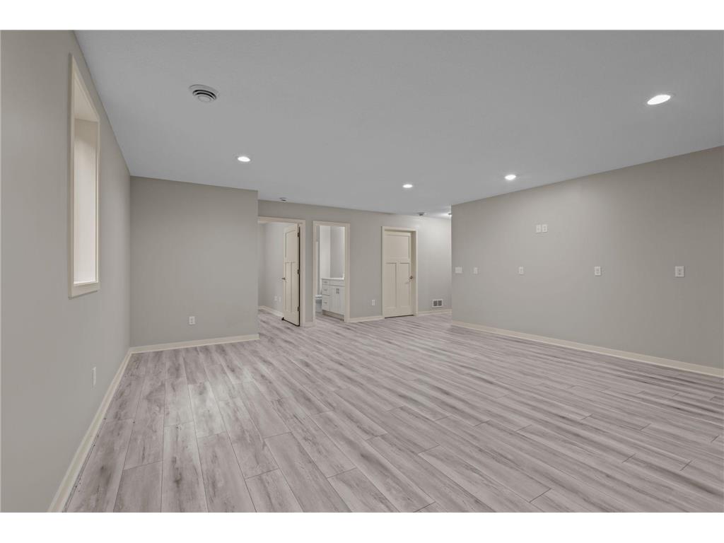3710 Pierce Street NE Columbia Heights MN 55421 7106941 image9