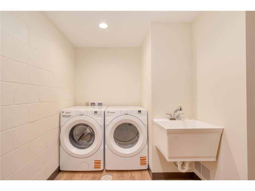 3711 Golf Course Road Cohasset MN 55744 6760613 image32