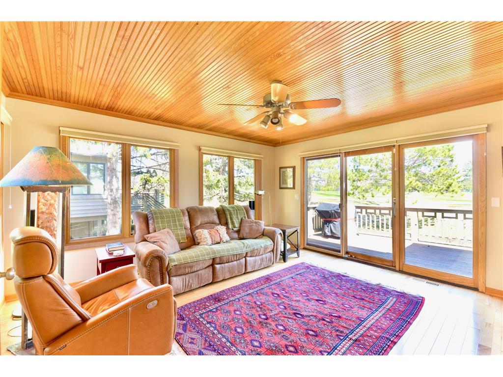 3711 Village Court Woodbury MN 55125 7059974 image8