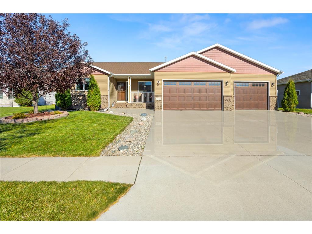 3712 11th Avenue S Moorhead MN 56560 7104305 image1
