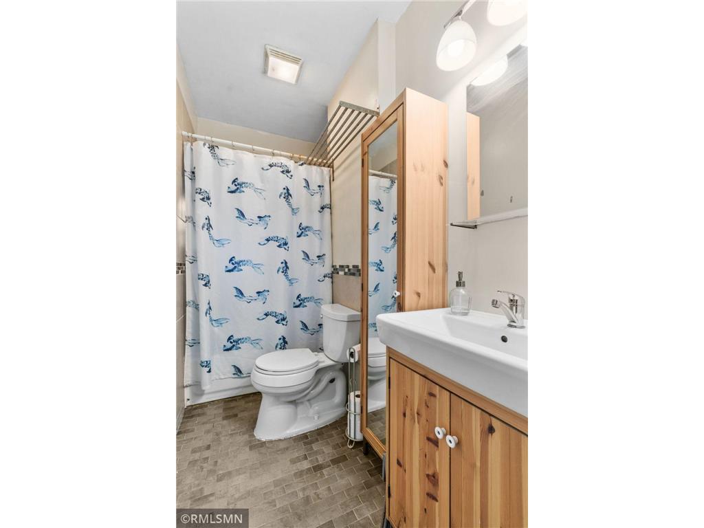 3712 Stevens Avenue Minneapolis MN 55409 6783707 image10