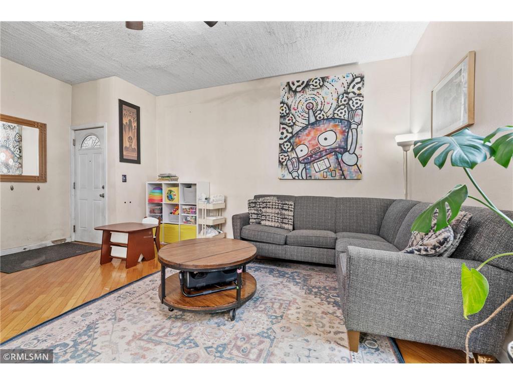 3712 Stevens Avenue Minneapolis MN 55409 6783707 image5