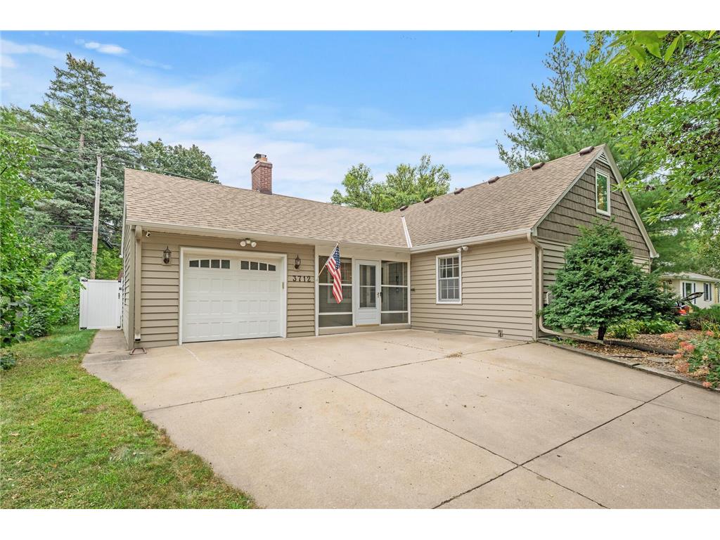 3712 Zenith Avenue N Robbinsdale MN 55422 6430113 image1