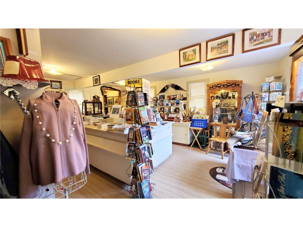 37124 US 71 Lake George MN 56458 6710965 image10