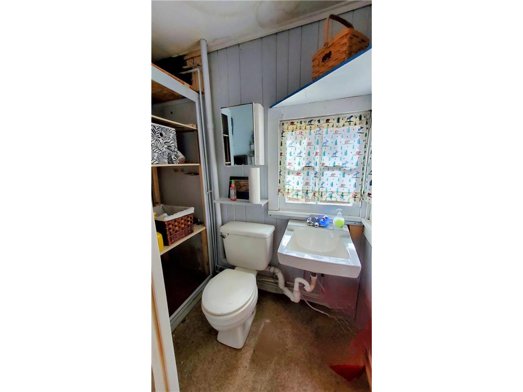 37124 US 71 Lake George MN 56458 6710965 image29