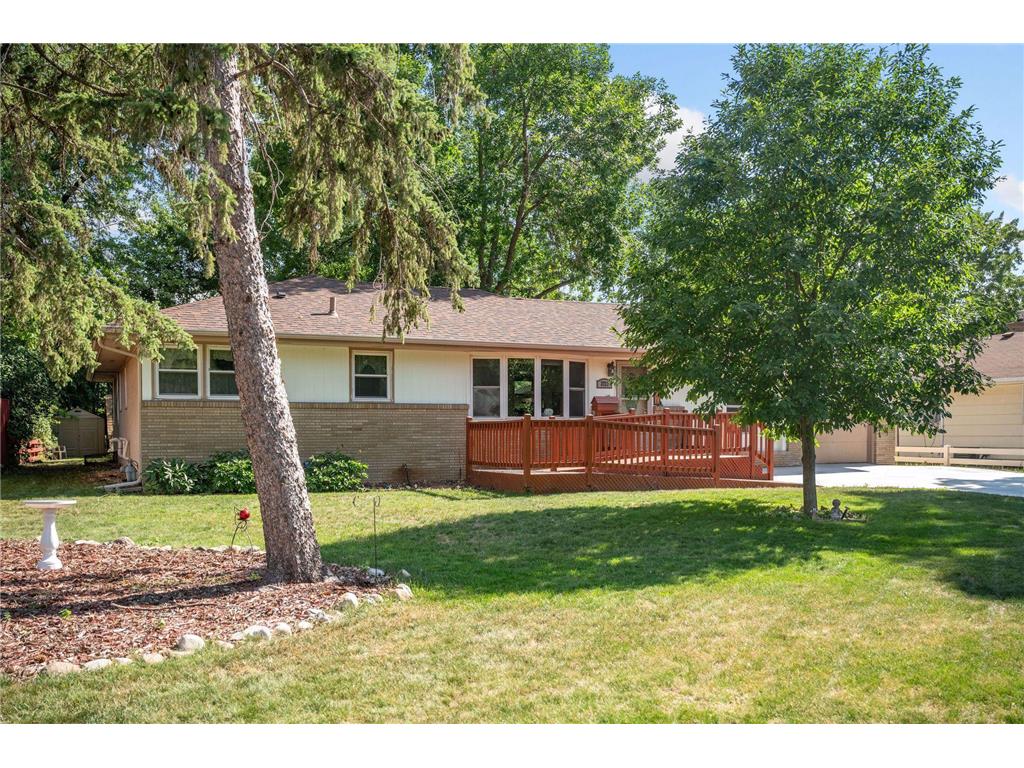 3713 54th Avenue N Brooklyn Center MN 55429 6406378 image1