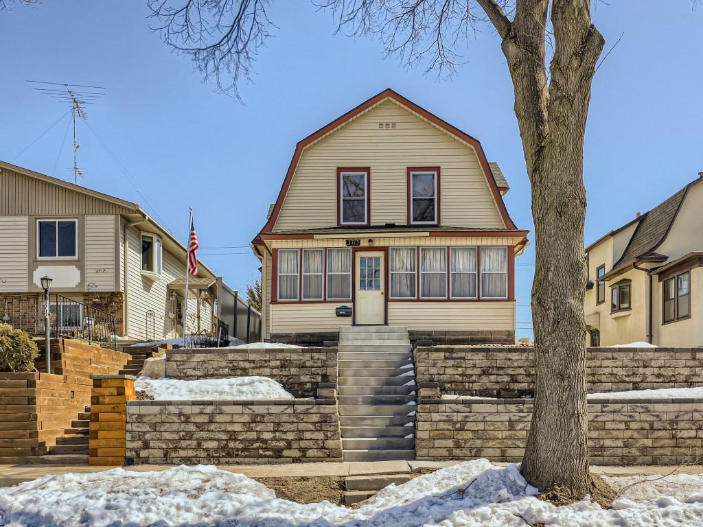 3713 Van Buren Street NE Columbia Heights MN 55421 6347601 image1