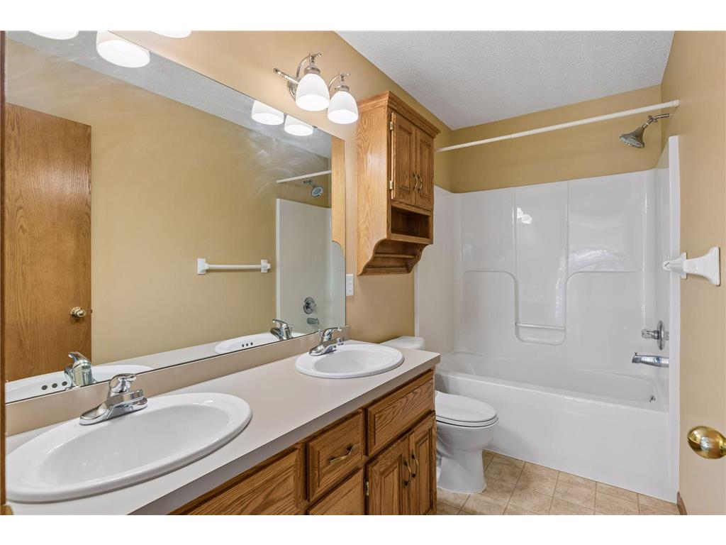 3714 103rd Trail N Brooklyn Park MN 55443 7077674 image39