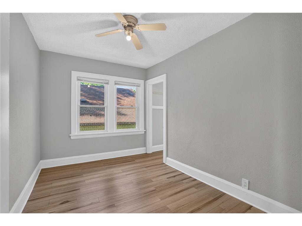 3714 Oliver Avenue N Minneapolis MN 55412 7108220 image19