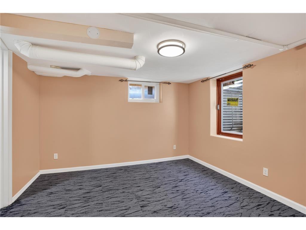 3714 Oliver Avenue N Minneapolis MN 55412 7108220 image25