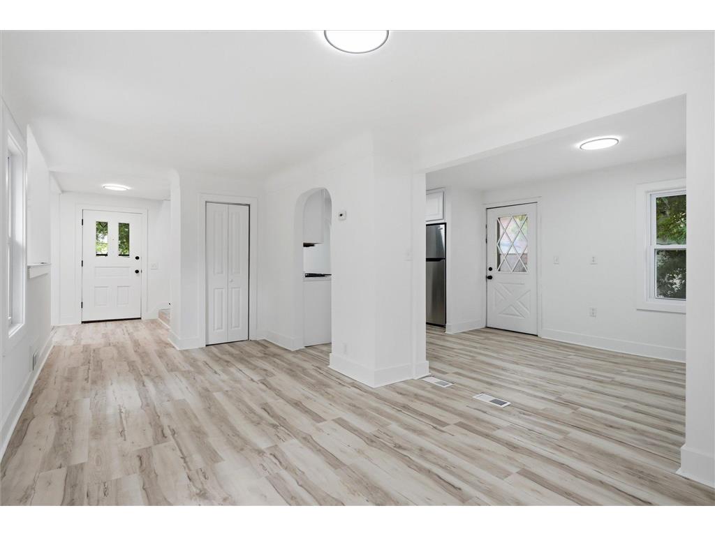 3715 31st Avenue N Robbinsdale MN 55422 7105434 image13