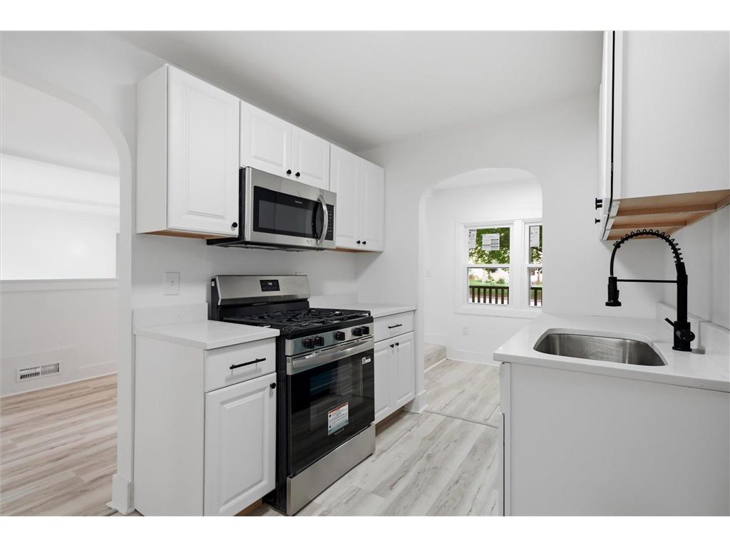 3715 31st Avenue N Robbinsdale MN 55422 7105434 image17