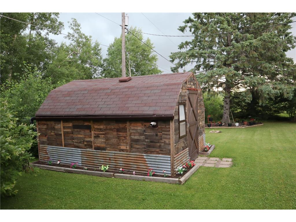 3715 7th Avenue W Hibbing MN 55746 7104910 image24