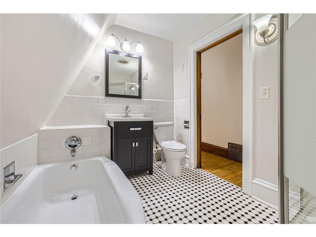 3715 Lyndale Ave Avenue N Minneapolis MN 55412 6820236 image20