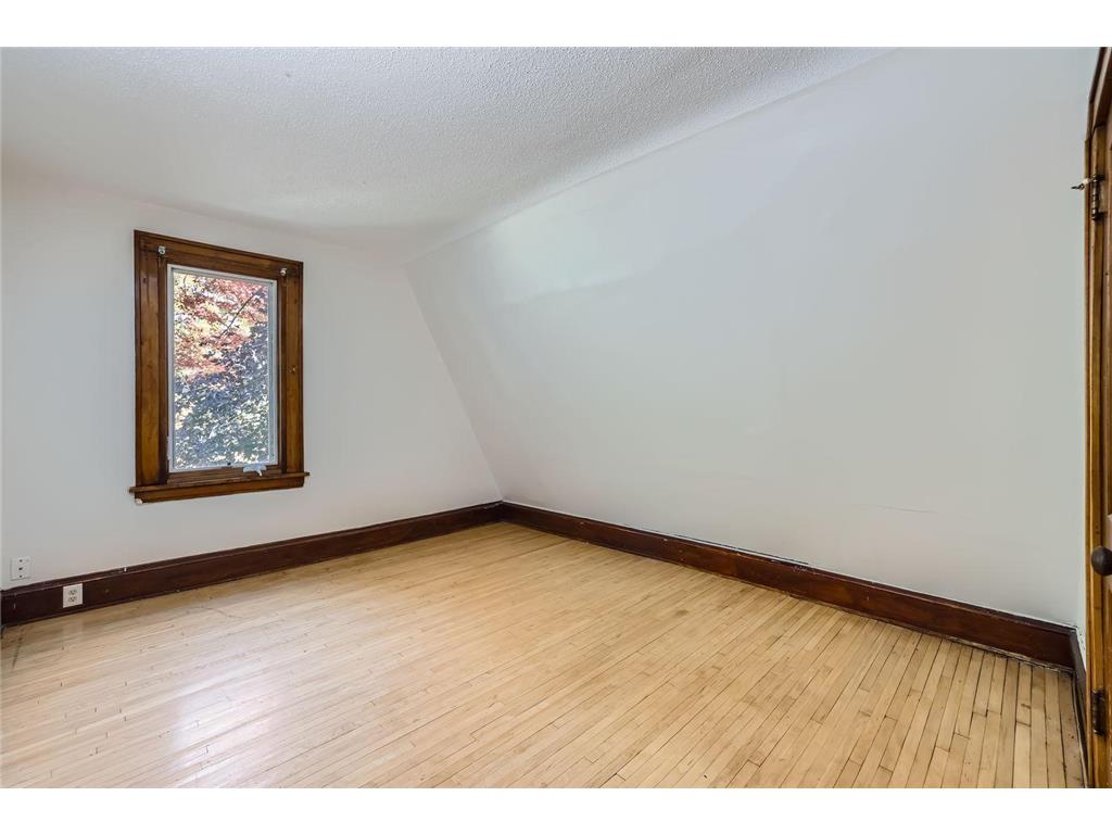 3715 Lyndale Ave Avenue N Minneapolis MN 55412 6820236 image22